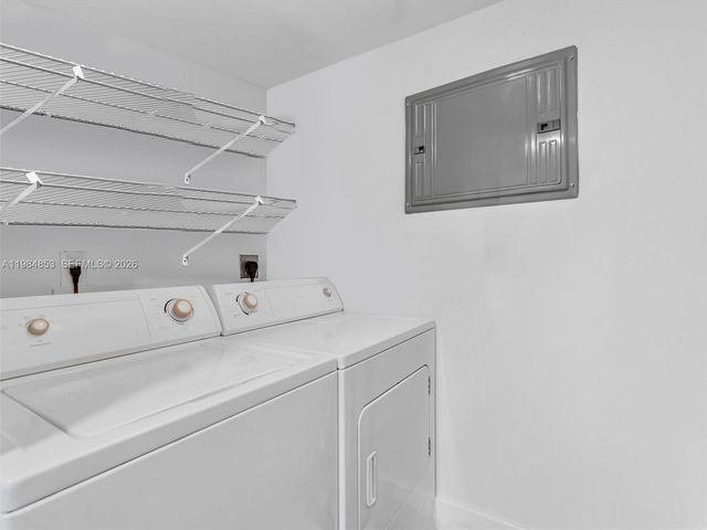 17150 N Bay Rd 2205, Sunny Isles Beach, FL 33160