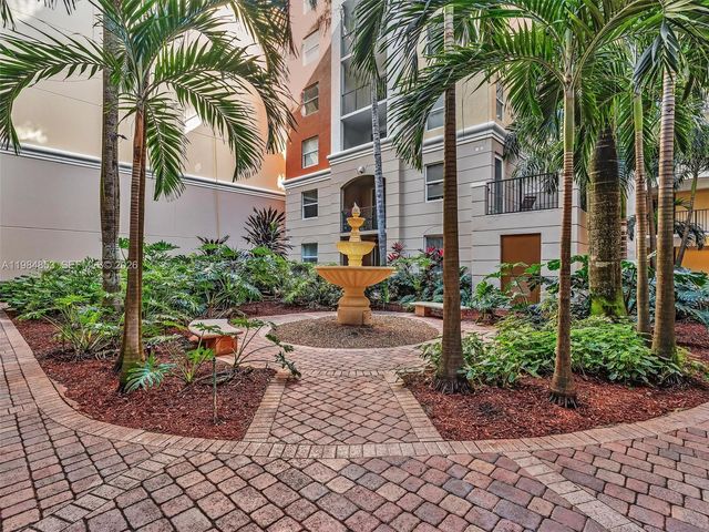 17150 N Bay Rd 2205, Sunny Isles Beach, FL 33160