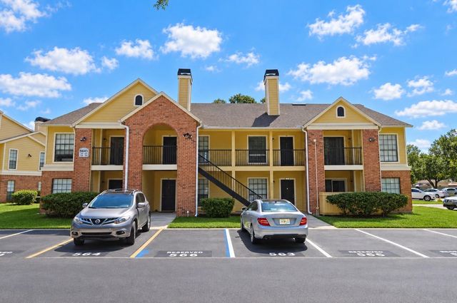 8645 FANCY FINCH DRIVE 202, Tampa, FL 33614