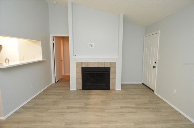 8645 FANCY FINCH DRIVE 202, Tampa, FL 33614