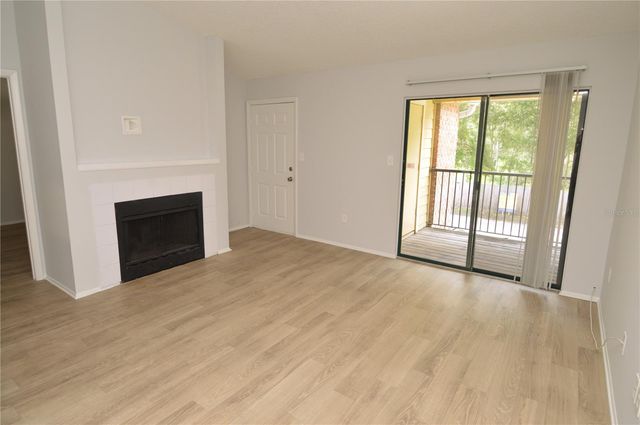 8645 FANCY FINCH DRIVE 202, Tampa, FL 33614