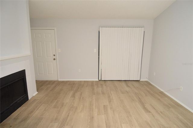 8645 FANCY FINCH DRIVE 202, Tampa, FL 33614