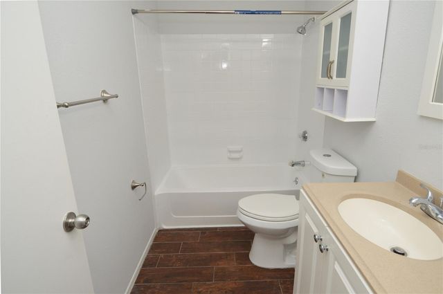 8645 FANCY FINCH DRIVE 202, Tampa, FL 33614