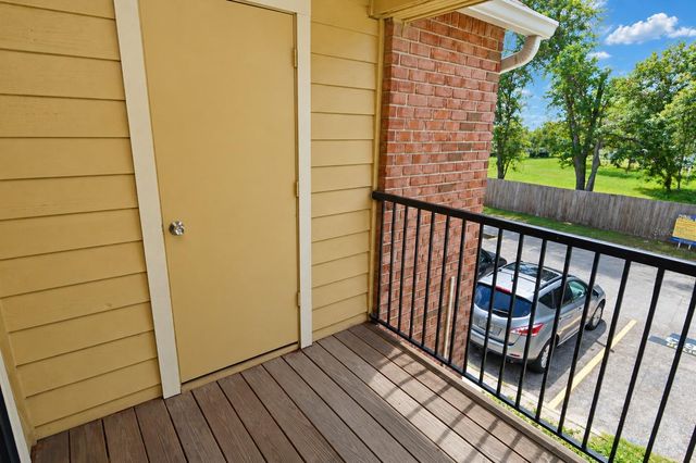 8645 FANCY FINCH DRIVE 202, Tampa, FL 33614