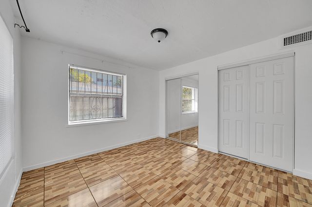 1646 NE 150th Street 1, Miami, FL 33181