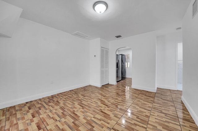 1646 NE 150th Street 1, Miami, FL 33181