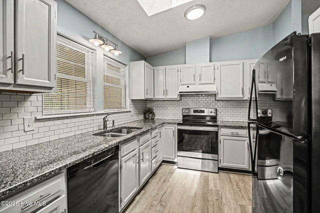 533 Leeward Way, Calabash, NC 28467