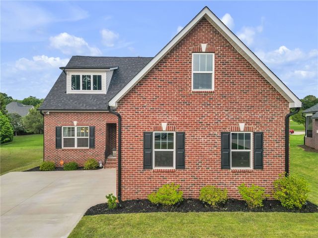 110 Bonaire Point, Anderson, SC 29621