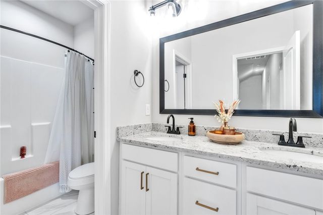 110 Bonaire Point, Anderson, SC 29621