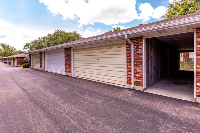 8803 Washington Colony Drive, Dayton, OH 45458