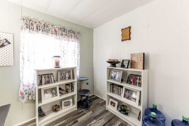 19 Cormorant, Trinity, TX 75862