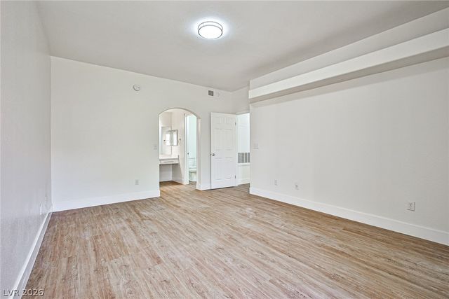 525 Indian Princess Drive 201, Las Vegas, NV 89145