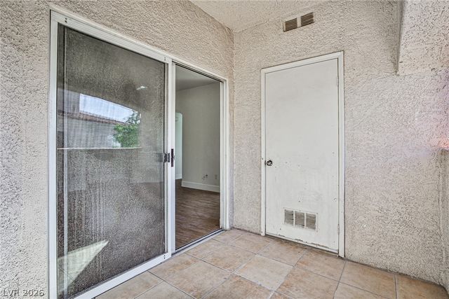 525 Indian Princess Drive 201, Las Vegas, NV 89145