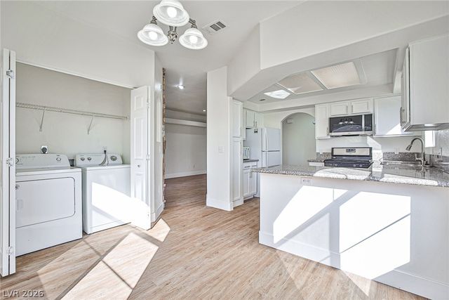 525 Indian Princess Drive 201, Las Vegas, NV 89145