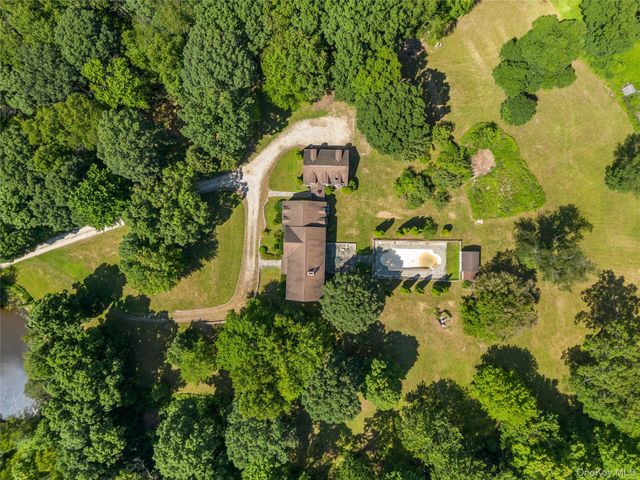 202 McManus Road N, Patterson, NY 12563