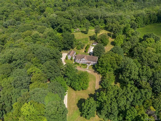 202 McManus Road N, Patterson, NY 12563