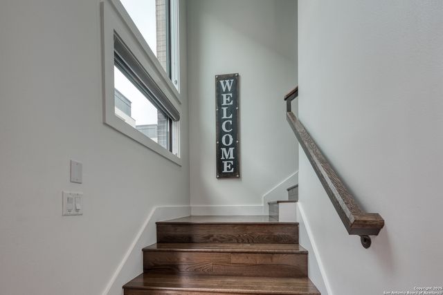 318 W Grayson St Unit 302, San Antonio, TX 78212