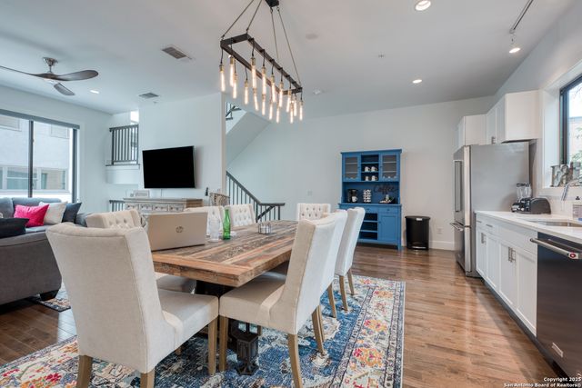 318 W Grayson St Unit 302, San Antonio, TX 78212