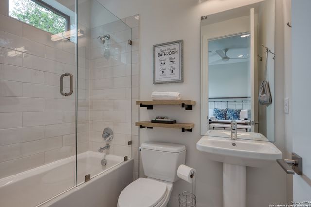 318 W Grayson St Unit 302, San Antonio, TX 78212