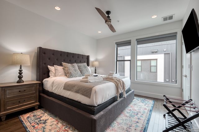 318 W Grayson St Unit 302, San Antonio, TX 78212