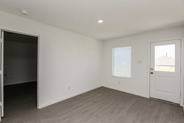 2656 Mistwood Drive, Fort Worth, TX 76108