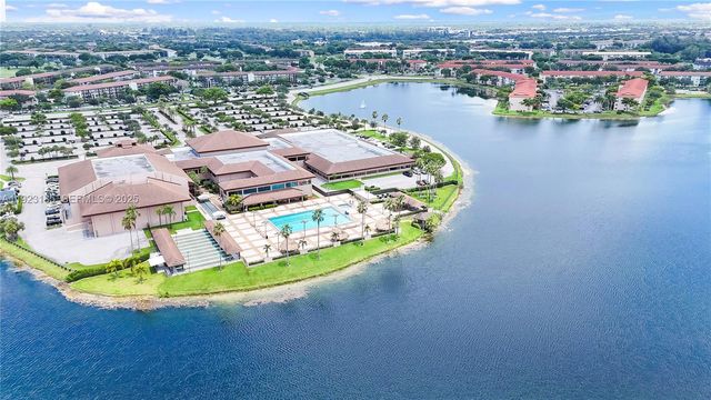 551 SW 135th Ave 208B, Pembroke Pines, FL 33027