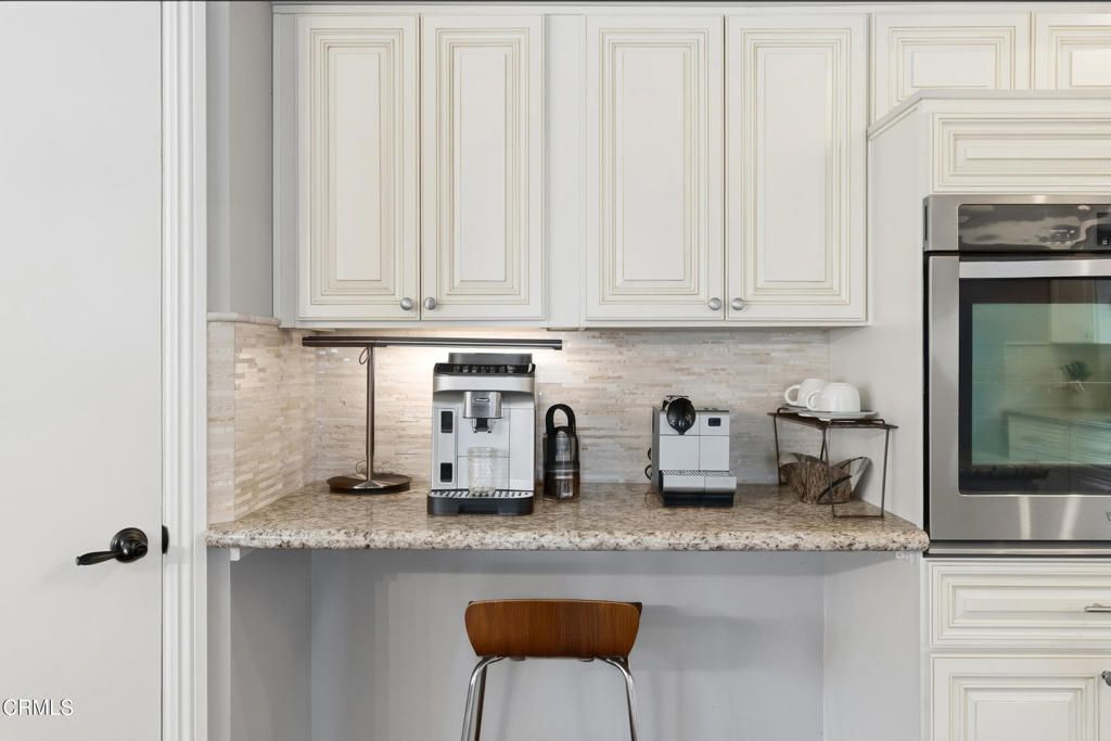 Image 23 of property listing at 809 Skyland Drive, Sierra Madre, CA 91024