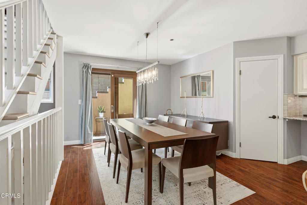 Image 25 of property listing at 809 Skyland Drive, Sierra Madre, CA 91024