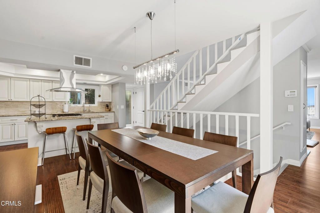 Image 27 of property listing at 809 Skyland Drive, Sierra Madre, CA 91024