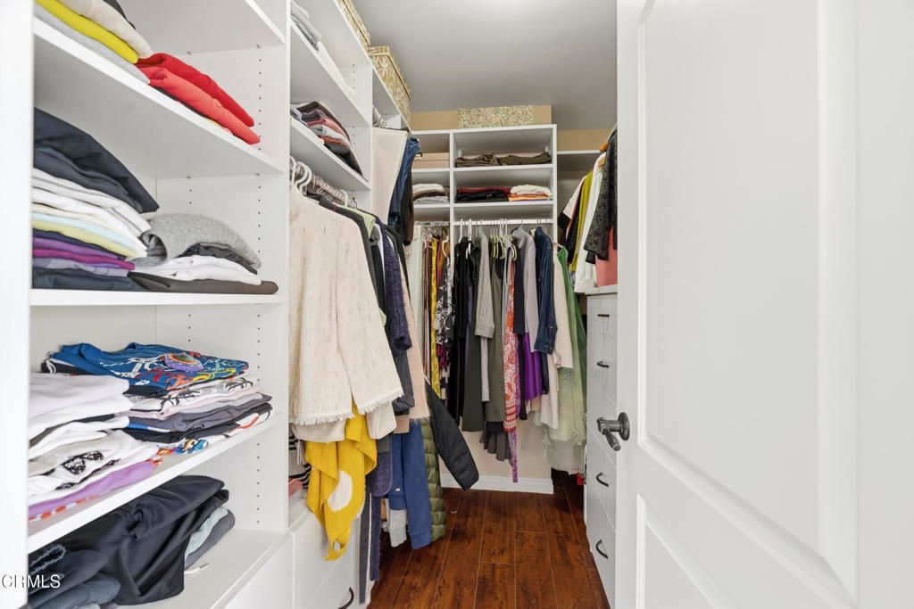 Image 39 of property listing at 809 Skyland Drive, Sierra Madre, CA 91024