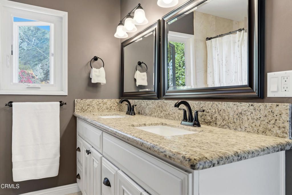 Image 41 of property listing at 809 Skyland Drive, Sierra Madre, CA 91024