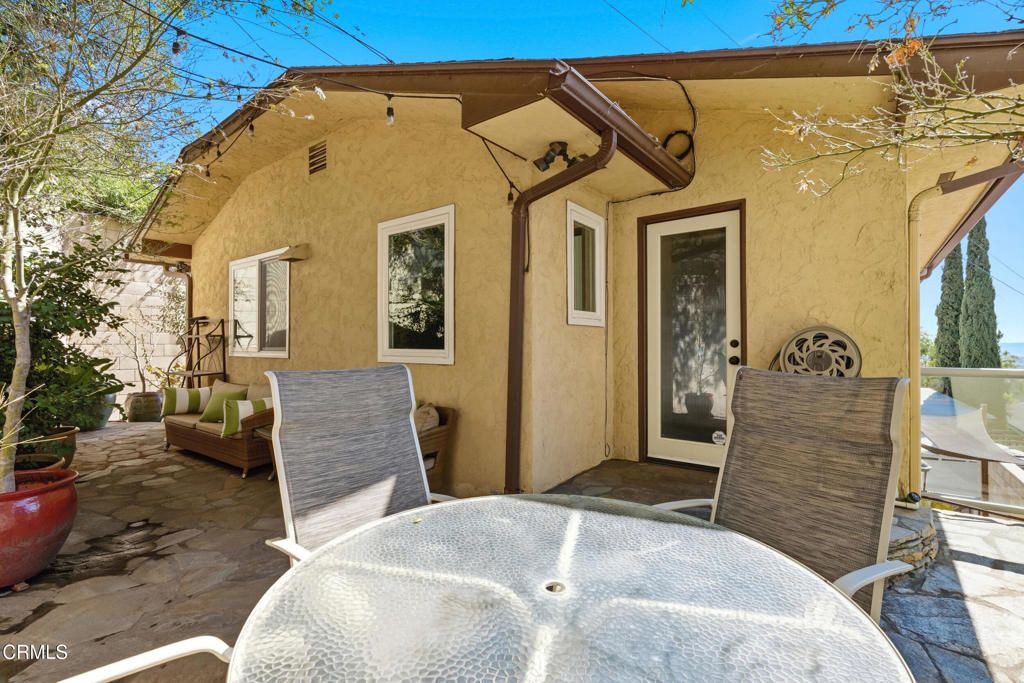 Image 52 of property listing at 809 Skyland Drive, Sierra Madre, CA 91024