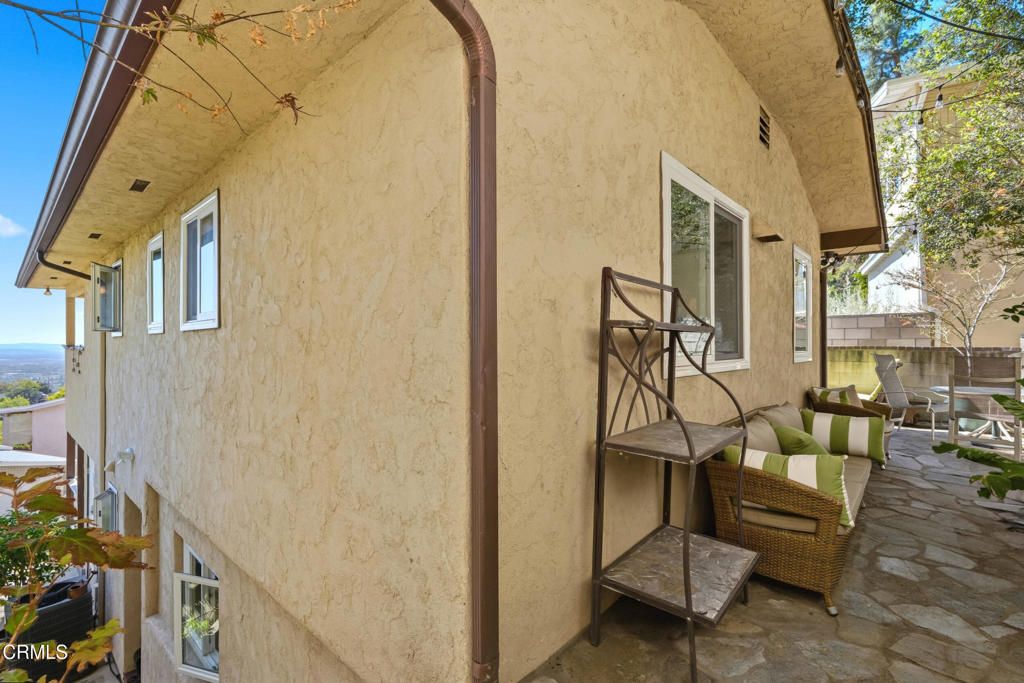 Image 54 of property listing at 809 Skyland Drive, Sierra Madre, CA 91024