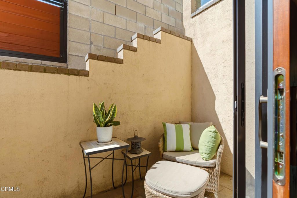 Image 57 of property listing at 809 Skyland Drive, Sierra Madre, CA 91024