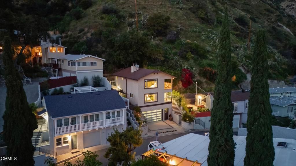 Image 59 of property listing at 809 Skyland Drive, Sierra Madre, CA 91024