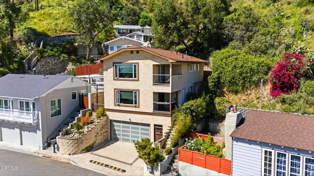 Image 64 of property listing at 809 Skyland Drive, Sierra Madre, CA 91024