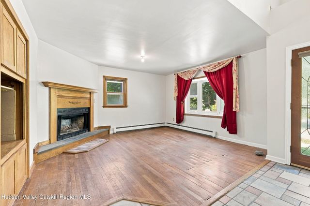 4019 New York 52, Pine Bush, NY 12566