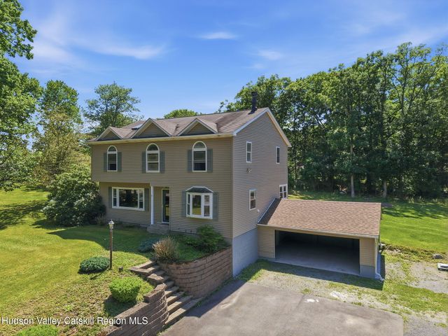 4019 New York 52, Pine Bush, NY 12566