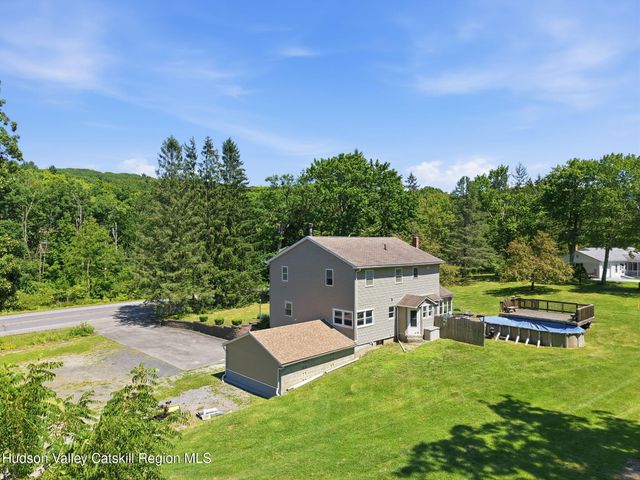 4019 New York 52, Pine Bush, NY 12566