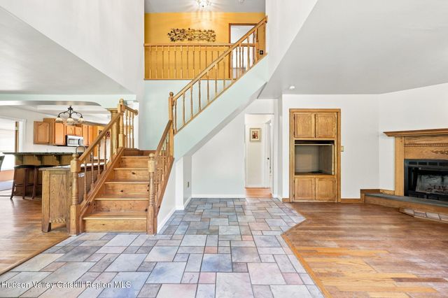 4019 New York 52, Pine Bush, NY 12566