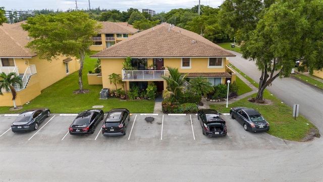 550 NW 214th 201, Miami Gardens, FL 33169