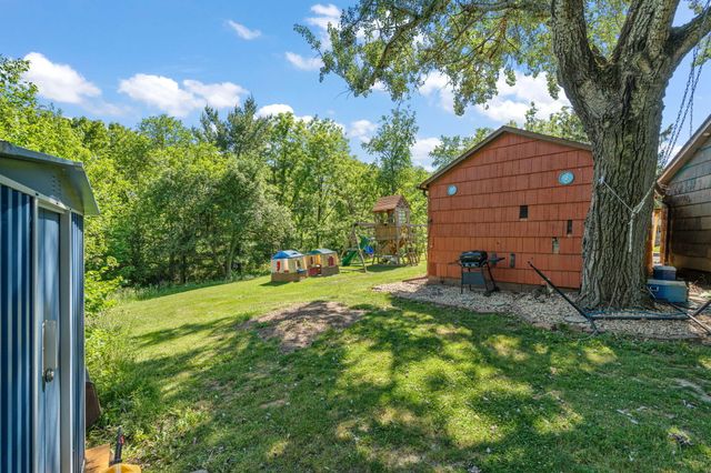 13 S Beulah Vista Drive, Hebron, IN 46341