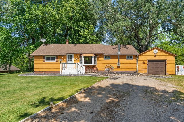 13 S Beulah Vista Drive, Hebron, IN 46341