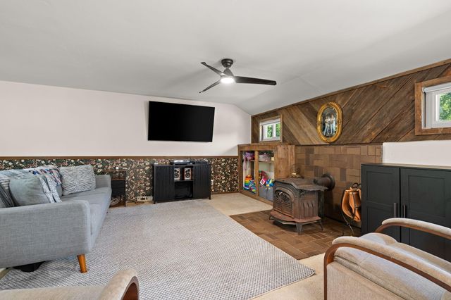 13 S Beulah Vista Drive, Hebron, IN 46341
