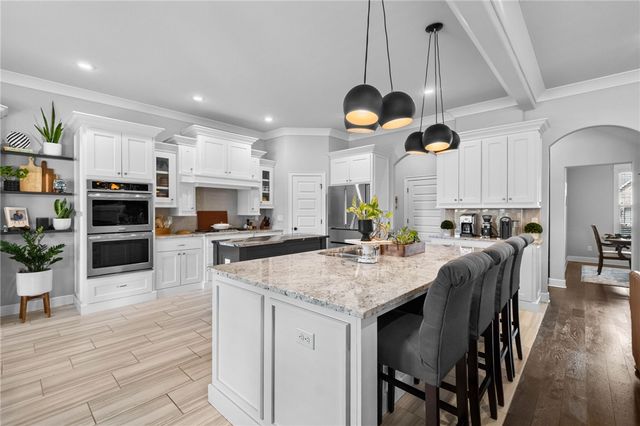 1603 NW Angel Falls Road, Bentonville, AR 72712