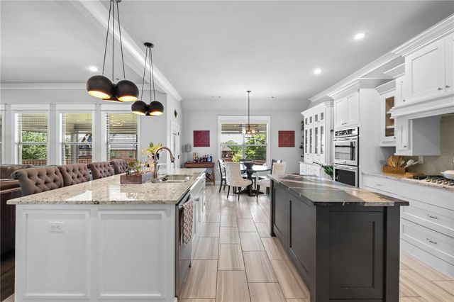 1603 NW Angel Falls Road, Bentonville, AR 72712