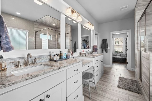 1603 NW Angel Falls Road, Bentonville, AR 72712