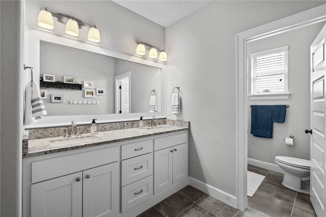 1603 NW Angel Falls Road, Bentonville, AR 72712