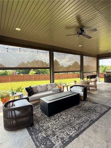 1603 NW Angel Falls Road, Bentonville, AR 72712