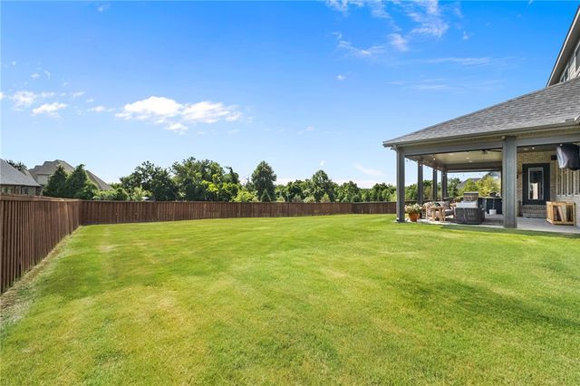 1603 NW Angel Falls Road, Bentonville, AR 72712